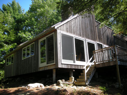 The cottage on Fang Island