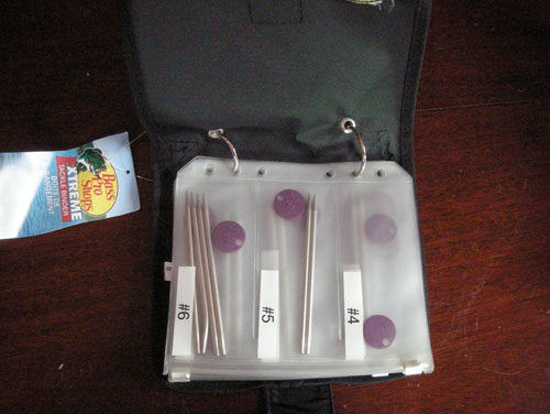 Needle organizer