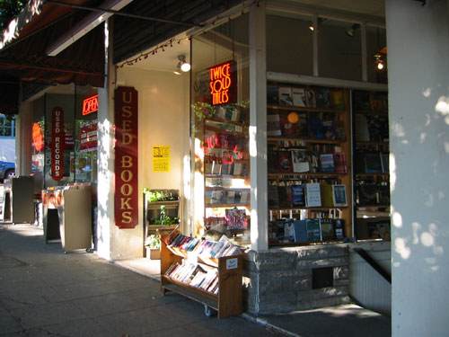 Twice Sold Tales (now Ophelia's Books) in Fremont